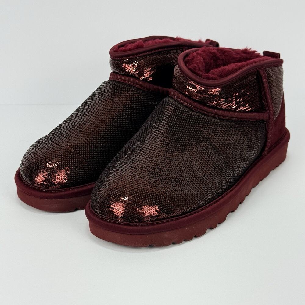 UGG Women's Classic Mini Mirror Ball Boot Size 7 Cherry Wine New Without Box